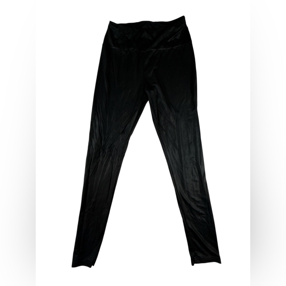 Shosho Classic Black Apparel